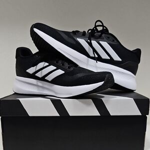 Adidas Men's Black and White Running Sneakers
